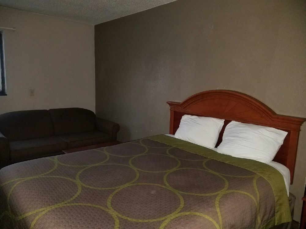 Super 8 By Wyndham Fort Madison Exterior photo
